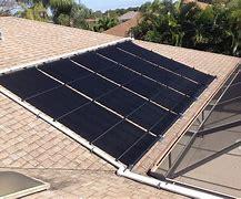﻿Capteurs solaires rigides sur toiture
